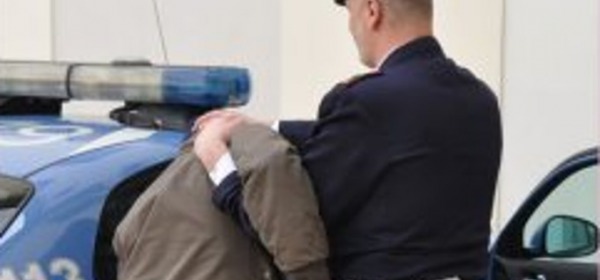Arresto polizia 