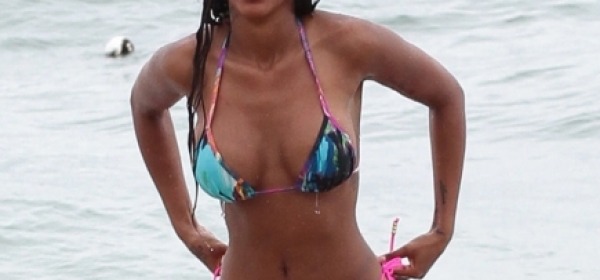 Fanny Neguesha bikini hot