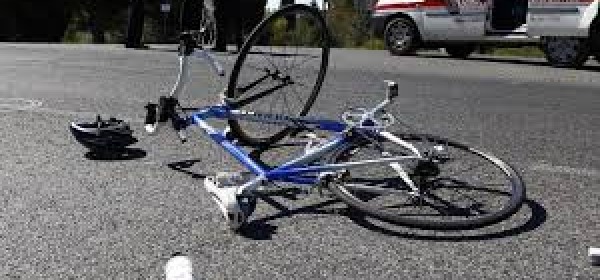 incidente bicicletta