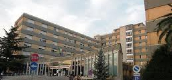 L'ospedale "Mazzini", sede della Asl di teramo