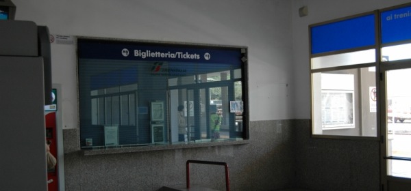 La biglietteria della stazione di Vasto-San Salvo