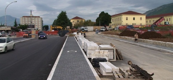 Lavori in viale Corrado IV