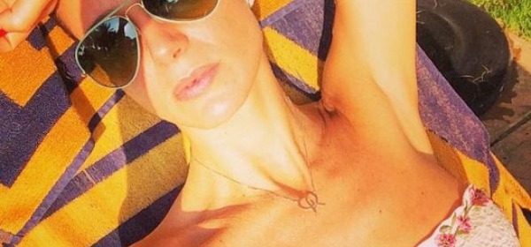 Cristina De Pin Sexy Selfie