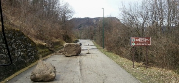 strada provinciale 43 tra Intermesoli e Fano Adriano