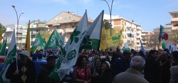 Proteste contro inceneritore a biomasse Powercrop