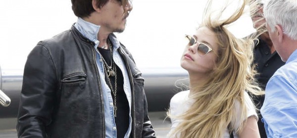 Johnny Depp e la moglie Amber Heard in Australia (Olycom)
