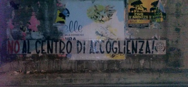 'No al centro di accoglienza'