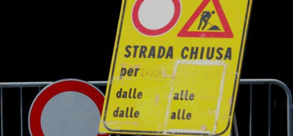 strada chiusa