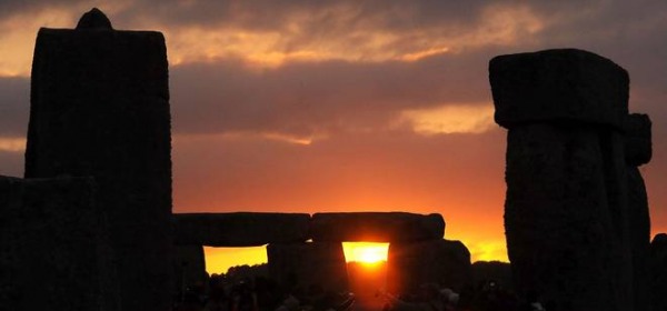 Solstizio d'estate, celebrazione a Stonehenge