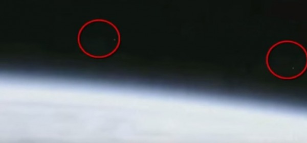 "Ufo lasciano la Terra": il mistero dalle immagini