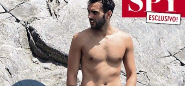 Marco Mengoni Costume al Mare