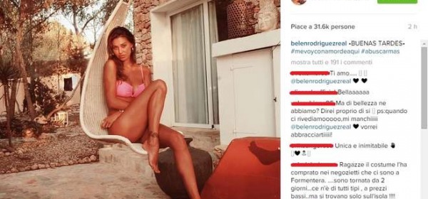 Belen a Formentera, foto sexy su Instagram