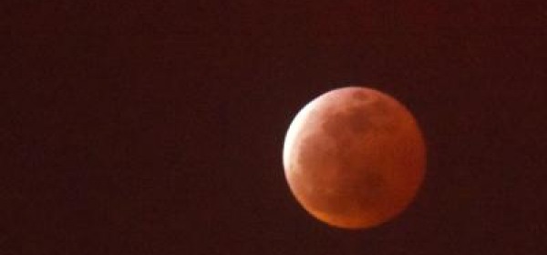 Blood Moon, Luna di Sangue