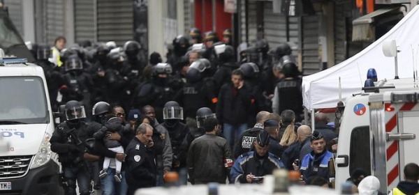 Parigi, Blitz Nel Covo Dei Terroristi