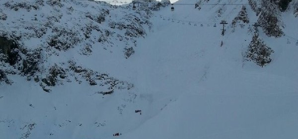 Valanga sulle Alpi Francesi - foto da twitter
