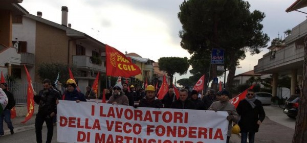 manifestazione operai veco