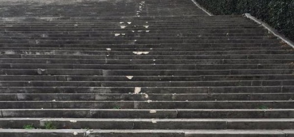 Roma, Distrutta Scalinata Del Colosseo Quadrato