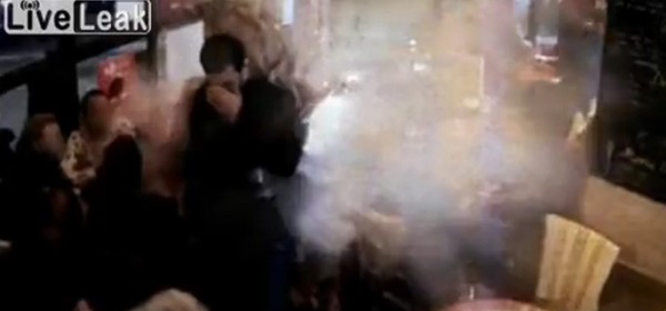 Strage Parigi, video fratello Salah mentre si fa esplodere