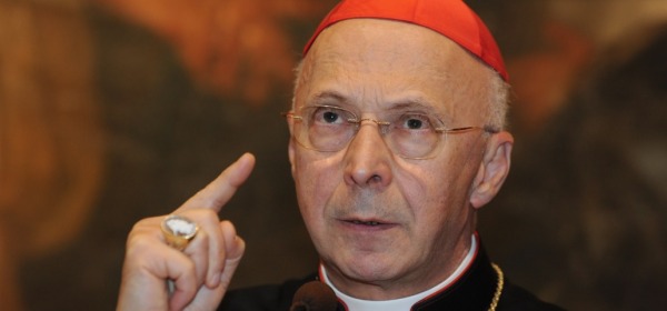 Il cardinale Angelo Bagnasco, presidente della Cei