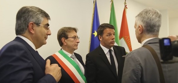Il presidente del Consiglio, Matteo Renzi - firma del Masterplan Abruzzo all'Aquila