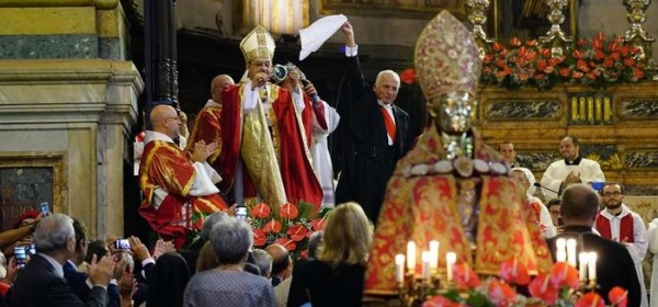 Il miracolo sangue San Gennaro