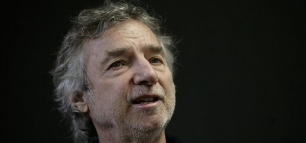 Il regista Curtis Hanson