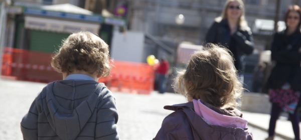 Bambini in Piazza Duomo