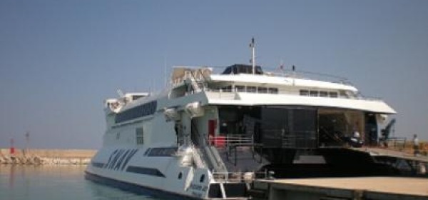 Un traghetto della Snav