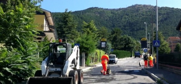 Gli operai al lavoro