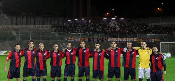 L'Aquila Calcio prima del fischio di inizio della partita