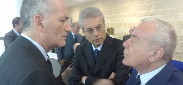 Letta con il commissario Chiodi e l'attuale capo della Protezione civile Gabrielli