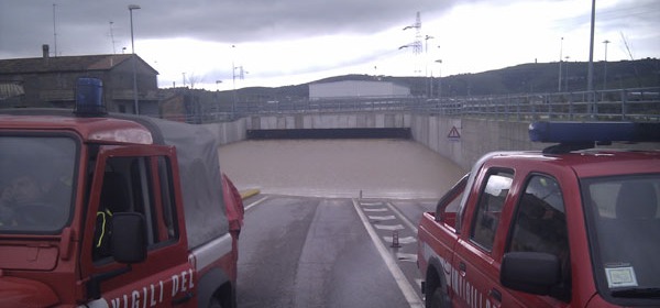 Il sottopasso di Mosciano durante l'alluvione