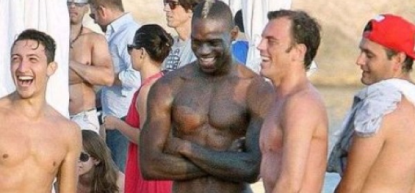 Mario Balotelli a Ibiza