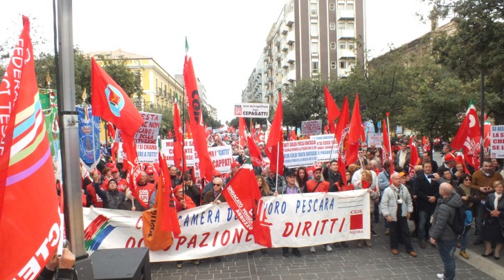 Un momento della manifestazione - foto Michele Raho