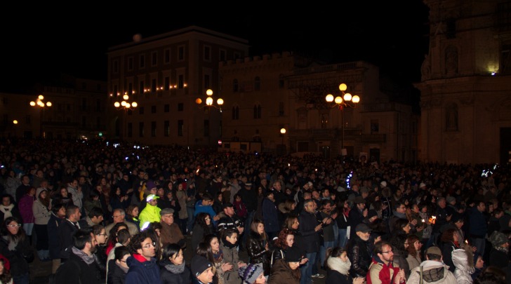 La fiaccolata del 6 aprile 2013