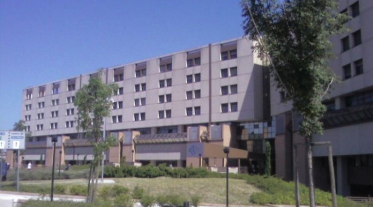 L'ospedale Salesi di Ancona dove è ricoverato il bimbo
