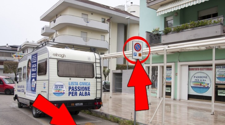 Camper parcheggiato