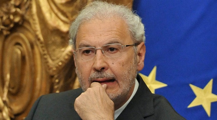 Il ministro Carlo Trigilia