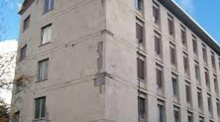 Il palazzo dell'ex Anas che sarà demolito