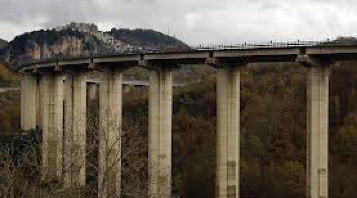 Viadotto Pietrasecca