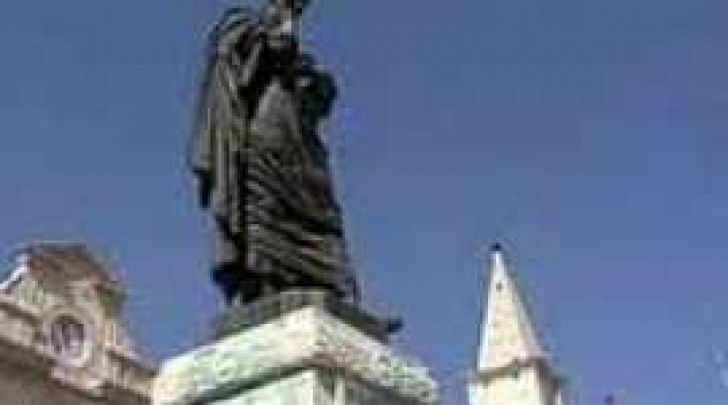 Statua di Ovidio a Sulmona