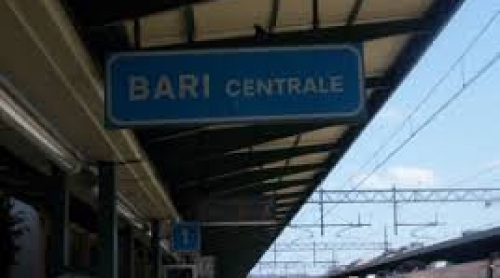 Stazione Bari, capolinea tratta Bologna-Bari