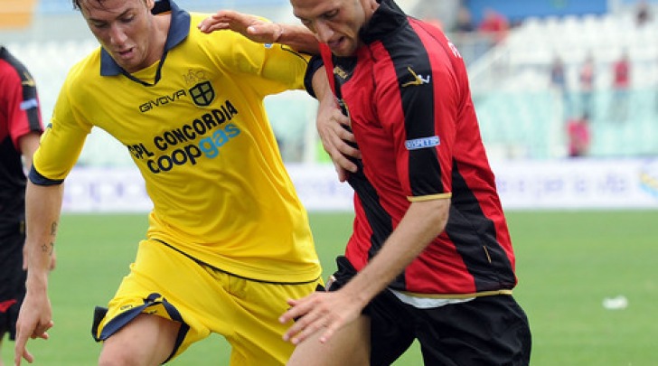 Federico Amenta, gol di nuca per il difensore rossonero