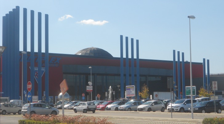 Centro commerciale Megalò