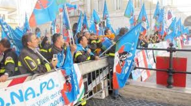 Manifestazione Conapo- repertorio