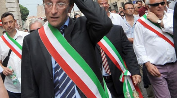 Il sindaco Massimo Cialente