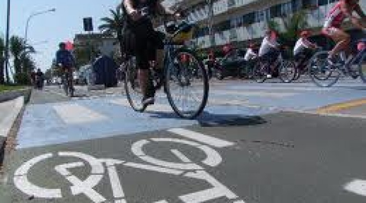 Bici sul lungomare di Pescara