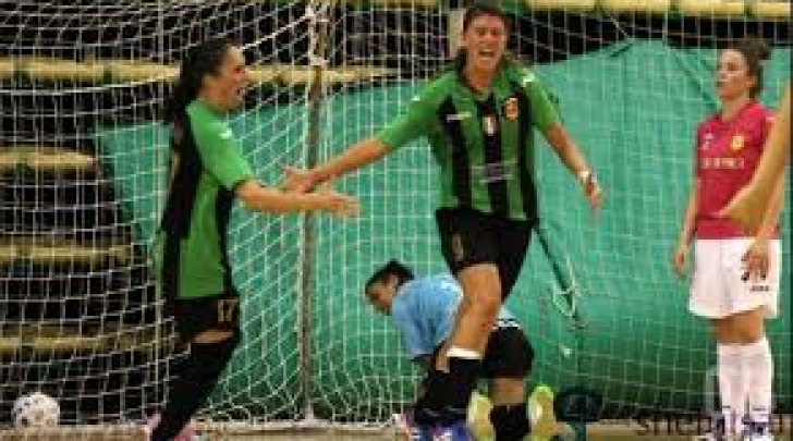 L'Az Gold Women festeggia un gol