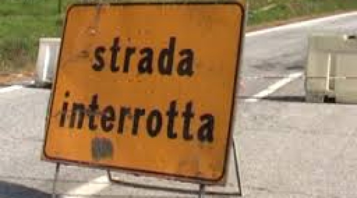 strada interrotta