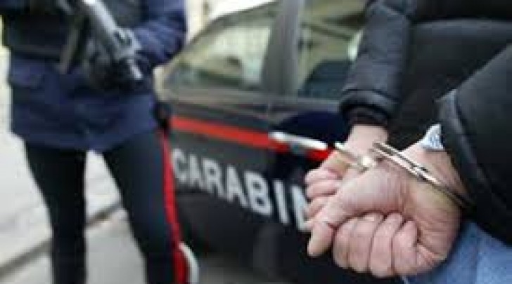 Carabinieri-arresto